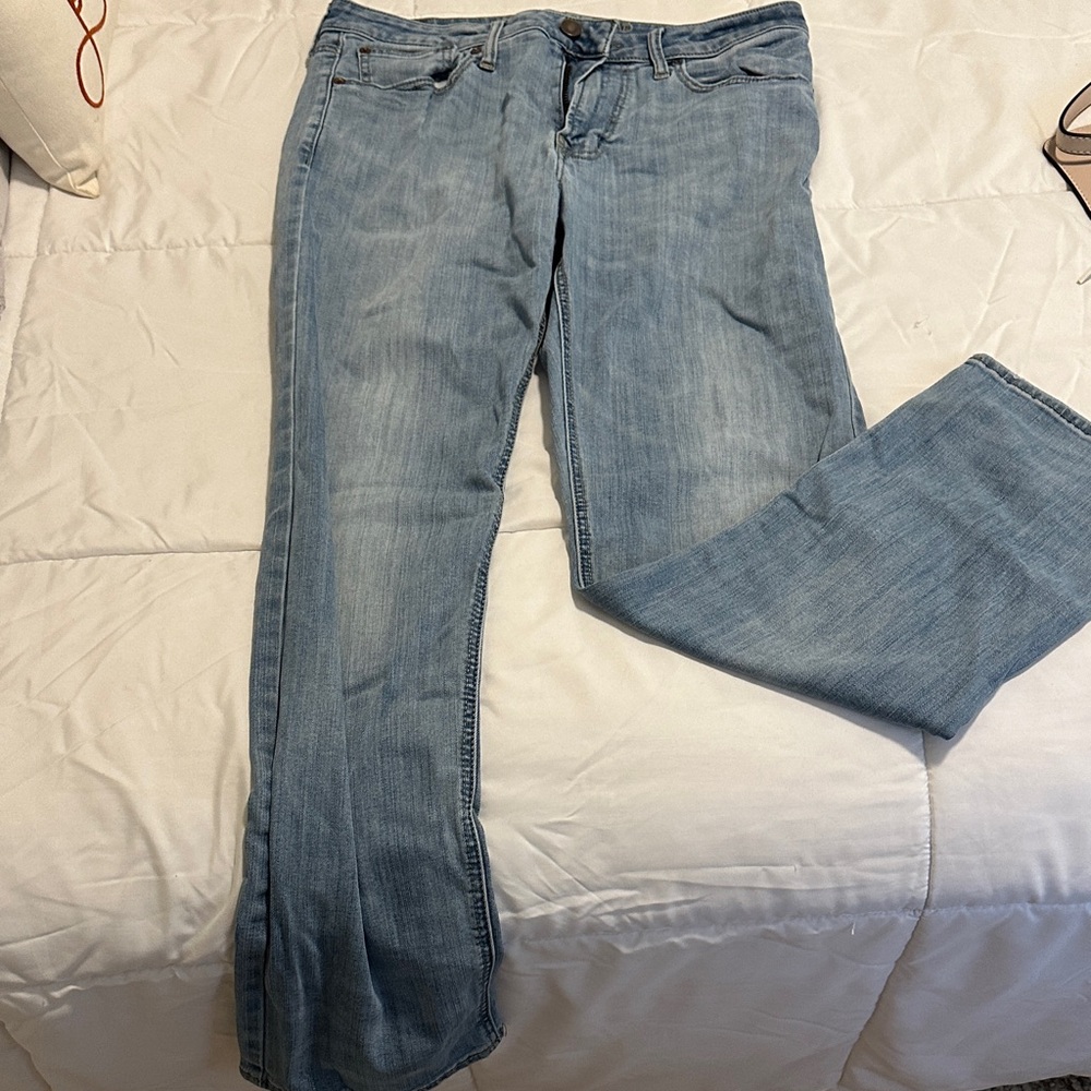 American Eagle Outfitters Light Blue Straight Leg Jeans